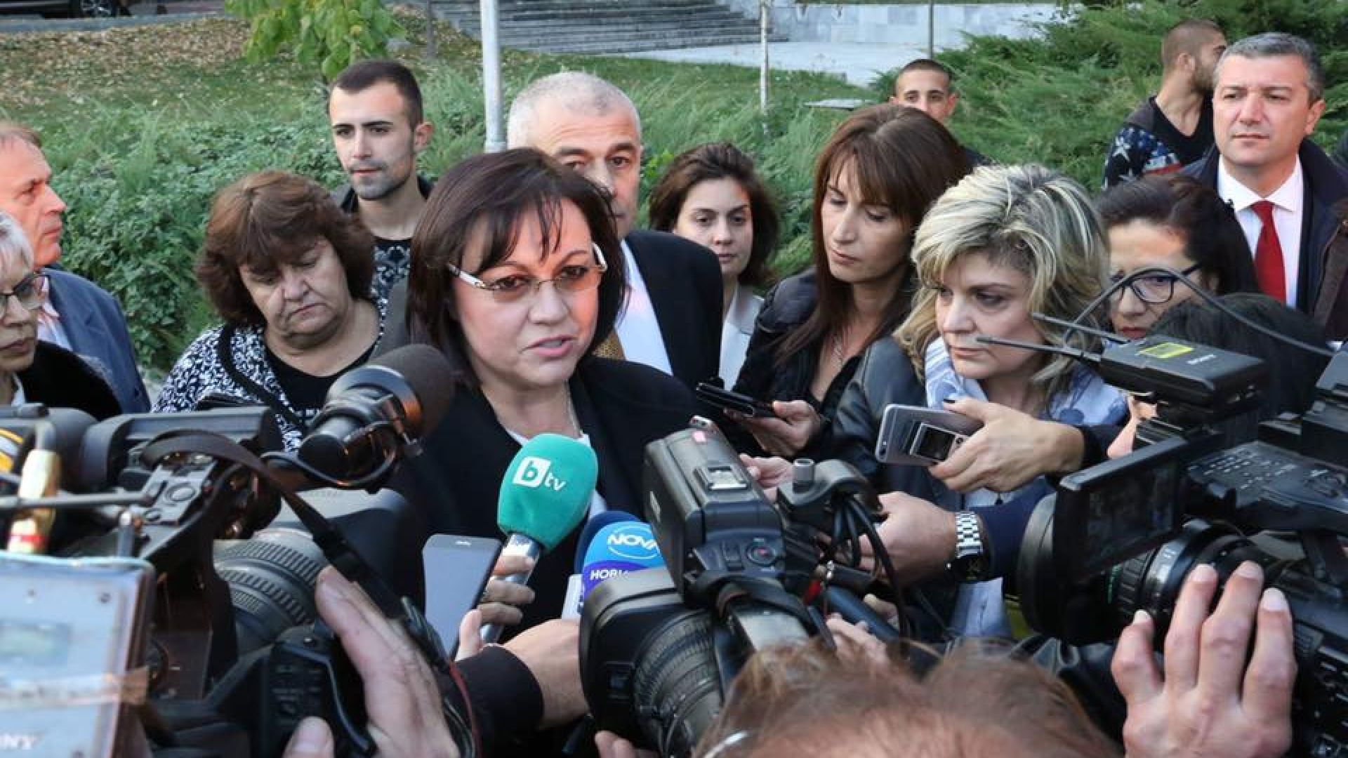 Думите на премиера Бойко Борисов че няма да поиска оставката