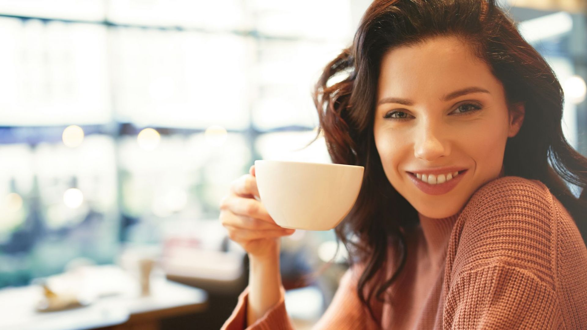 Комбинация с чай, вино, кафе и цинк — ключът към младостта