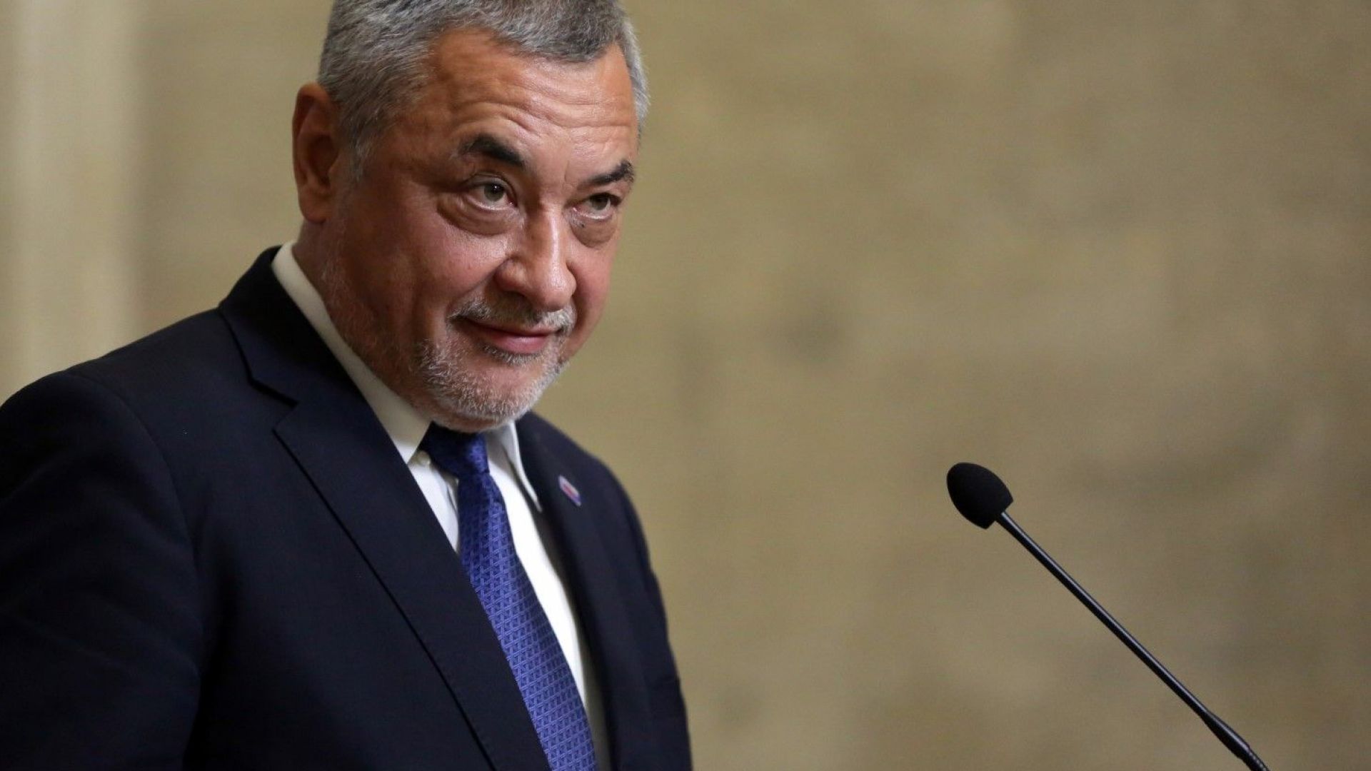 Не смятам че стабилността на правителството зависи от моята оставка