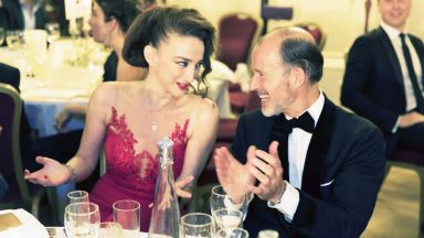 Принц Кирил и Деси Тенекеджиева отново на Благотворителния бал на фондация "Стоян Камбарев" в Лондон