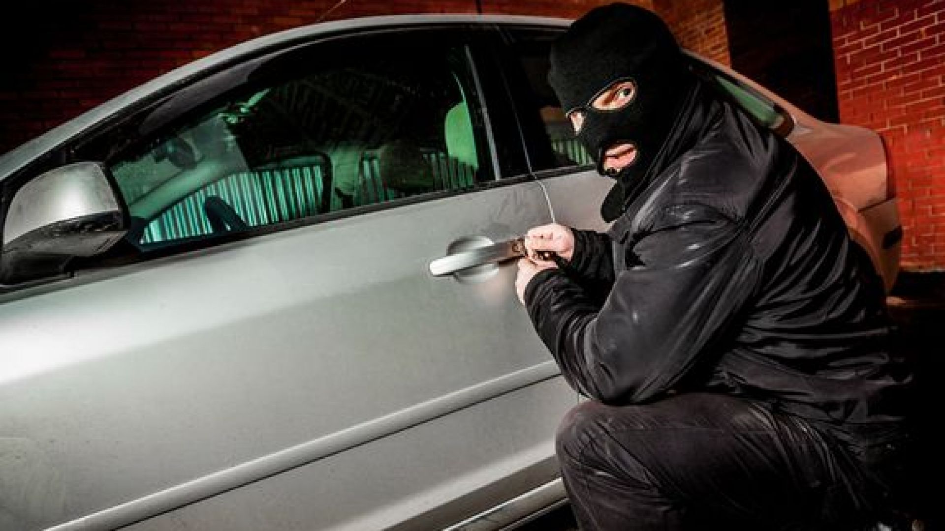 Как обират колите ни но без да ги разбиват Калоян