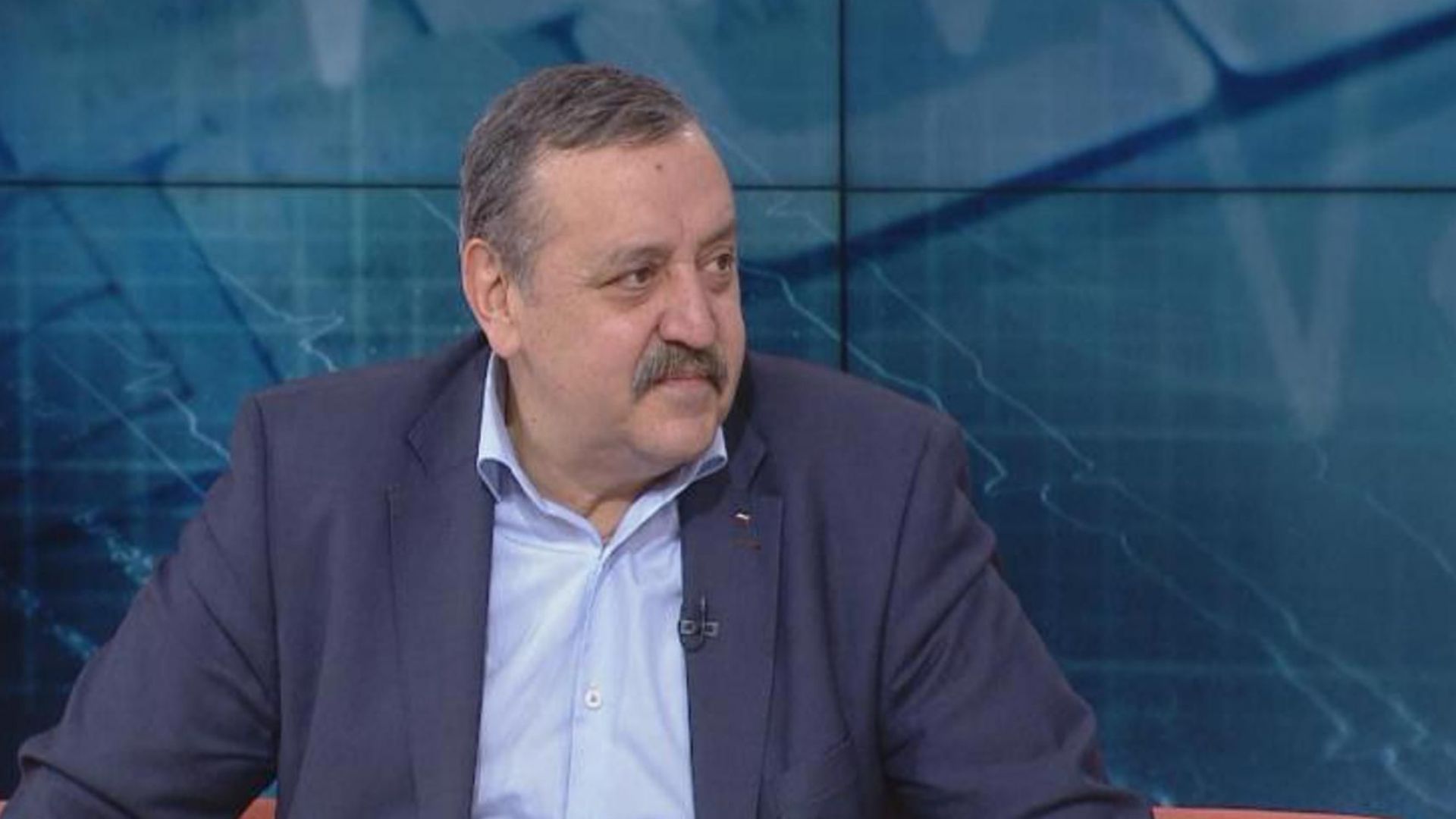 Трябва да се ваксинираме това помага Такова мнение изрази директорът