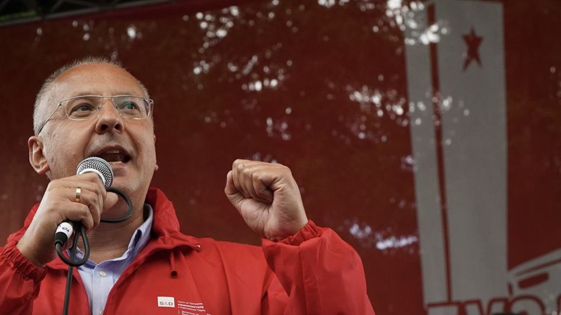 Освен в България вече и в Европейския парламент се усеща