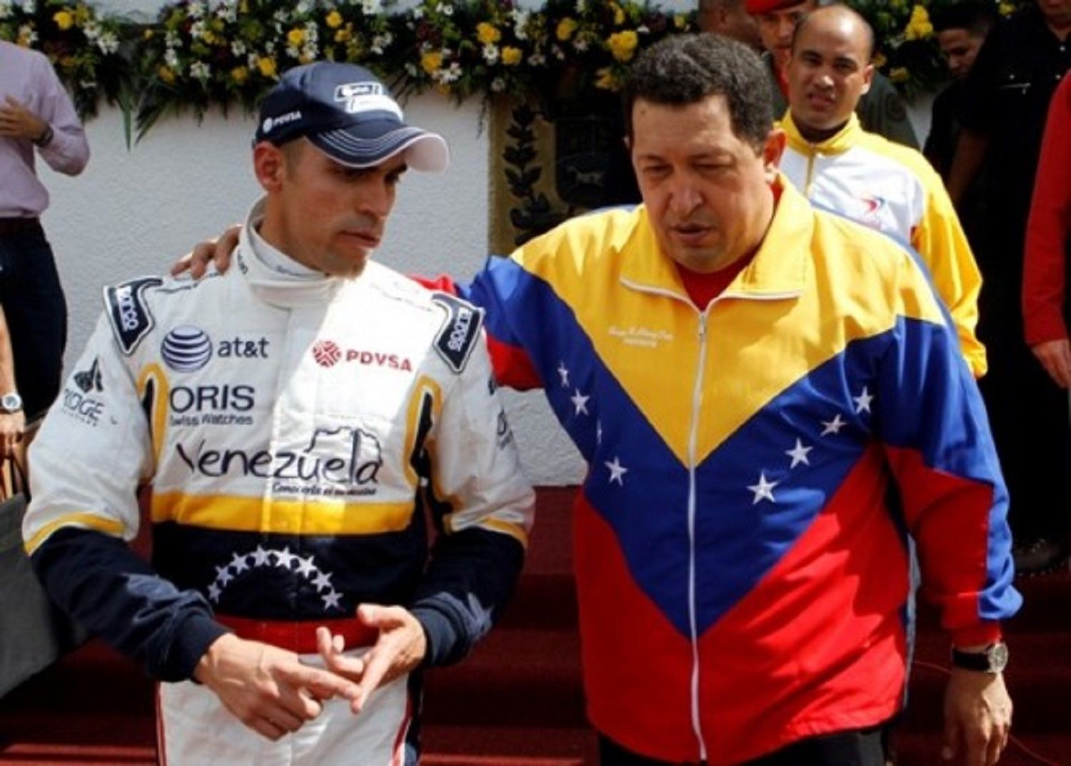 Пастор Малдонадо, близък приятел на диктатора Уго Чавес и запален привърженик на ФК Арагуа