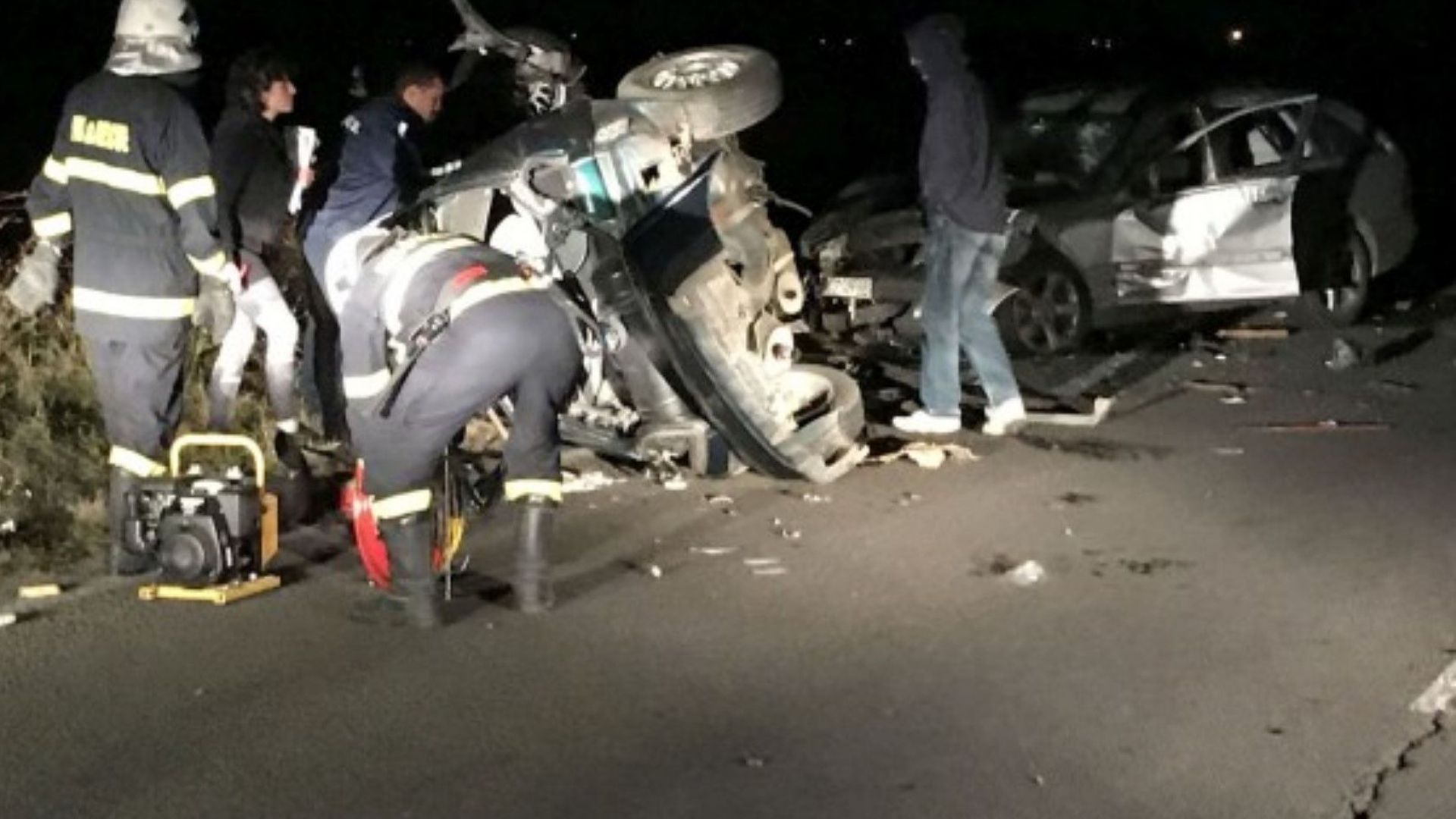 Загиналите вчера вечерта в тежка катастрофа на пътя Стара Загора Казанлък