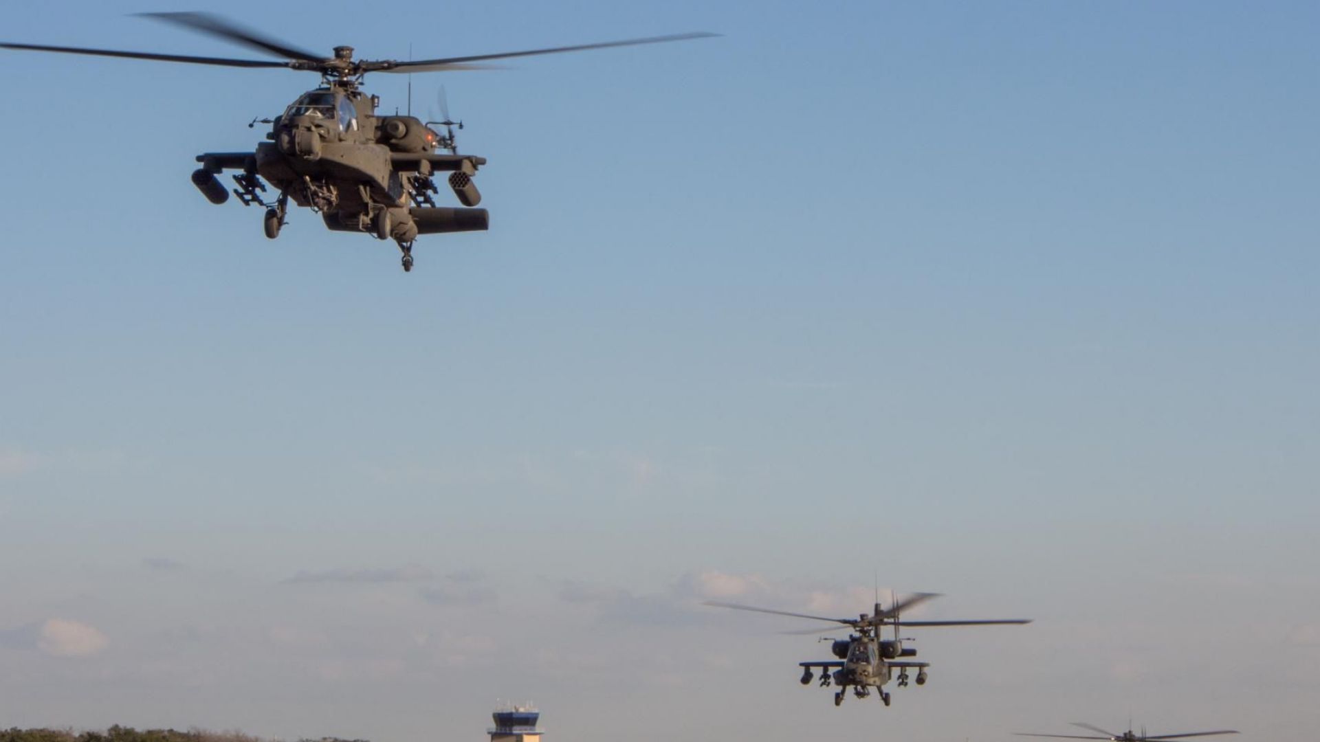 Във военната база Рамщайн в Германия е пристигнала най голямата пратка