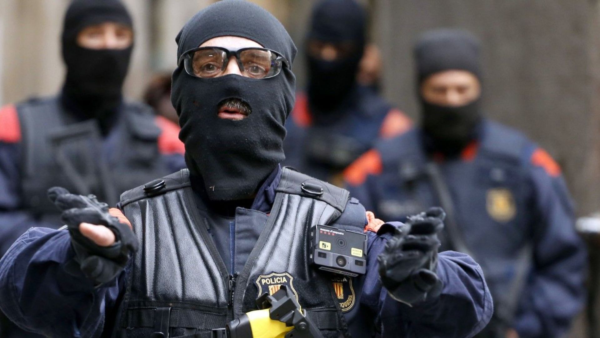 Повече от 700 разследващи агенти и 150 испански полицаи участваха