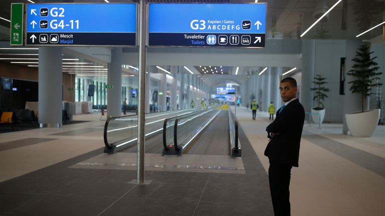 Новото летище на Истанбул на пълни обороти през април