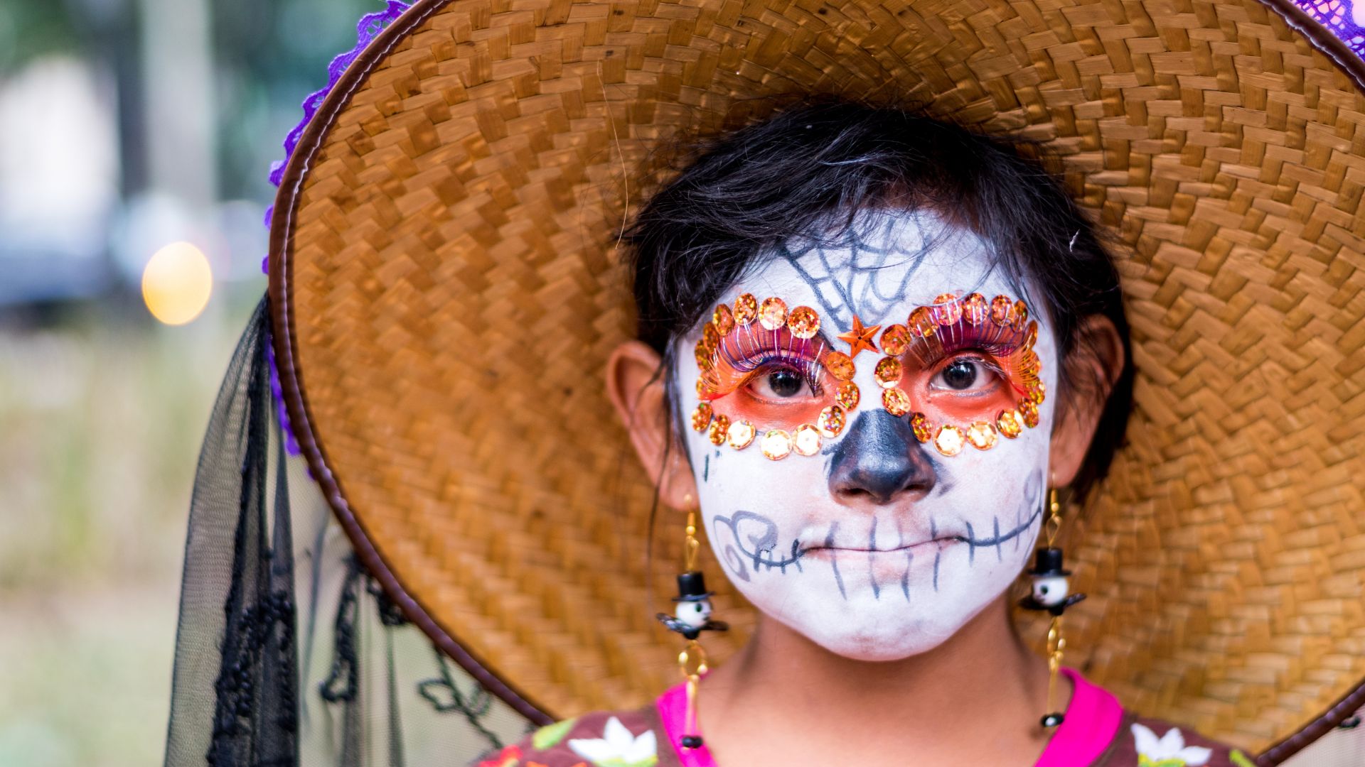 Автентичен мексикански олтар за Деня на мъртвите показва за първи
