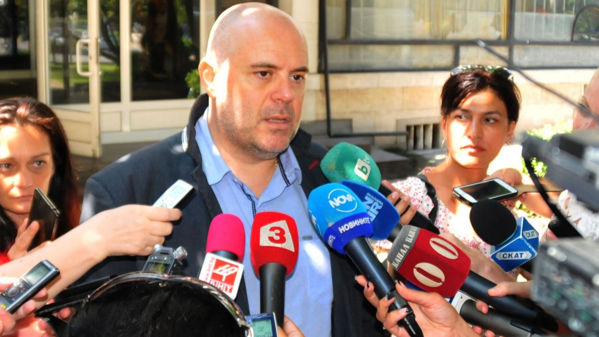 Майката на бизнесмена Николай Банев Мария също ще бъде