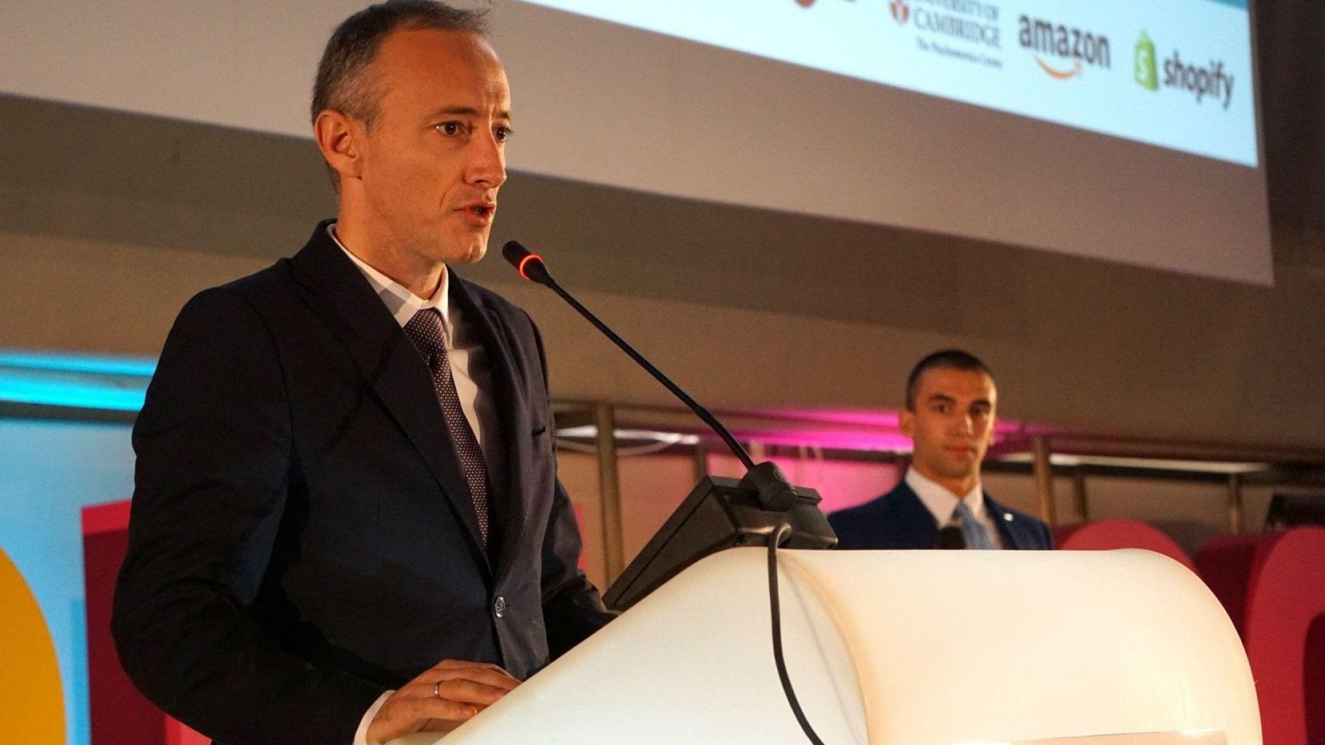 След публикуването за обществено обсъждане на проекта на Закона за