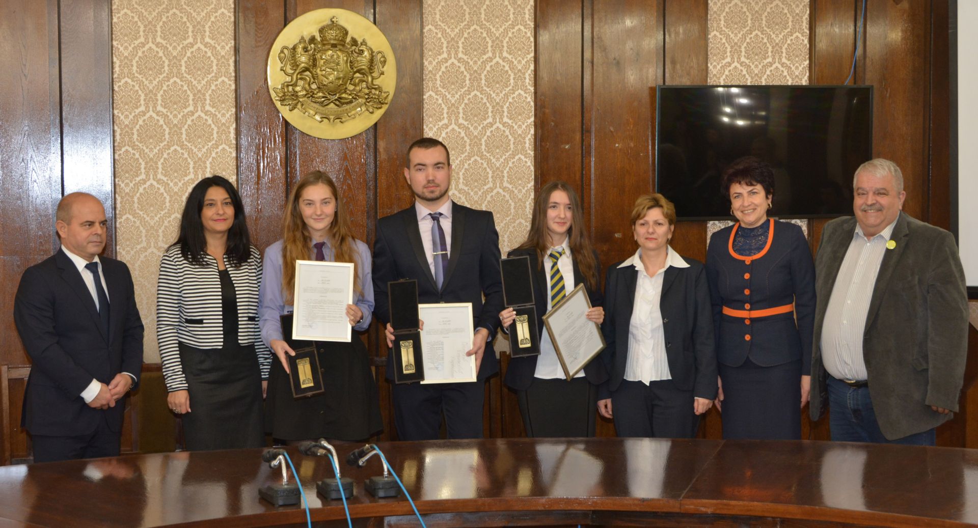 Трима млади русенци отличени с награда "Русе - 21 век" 