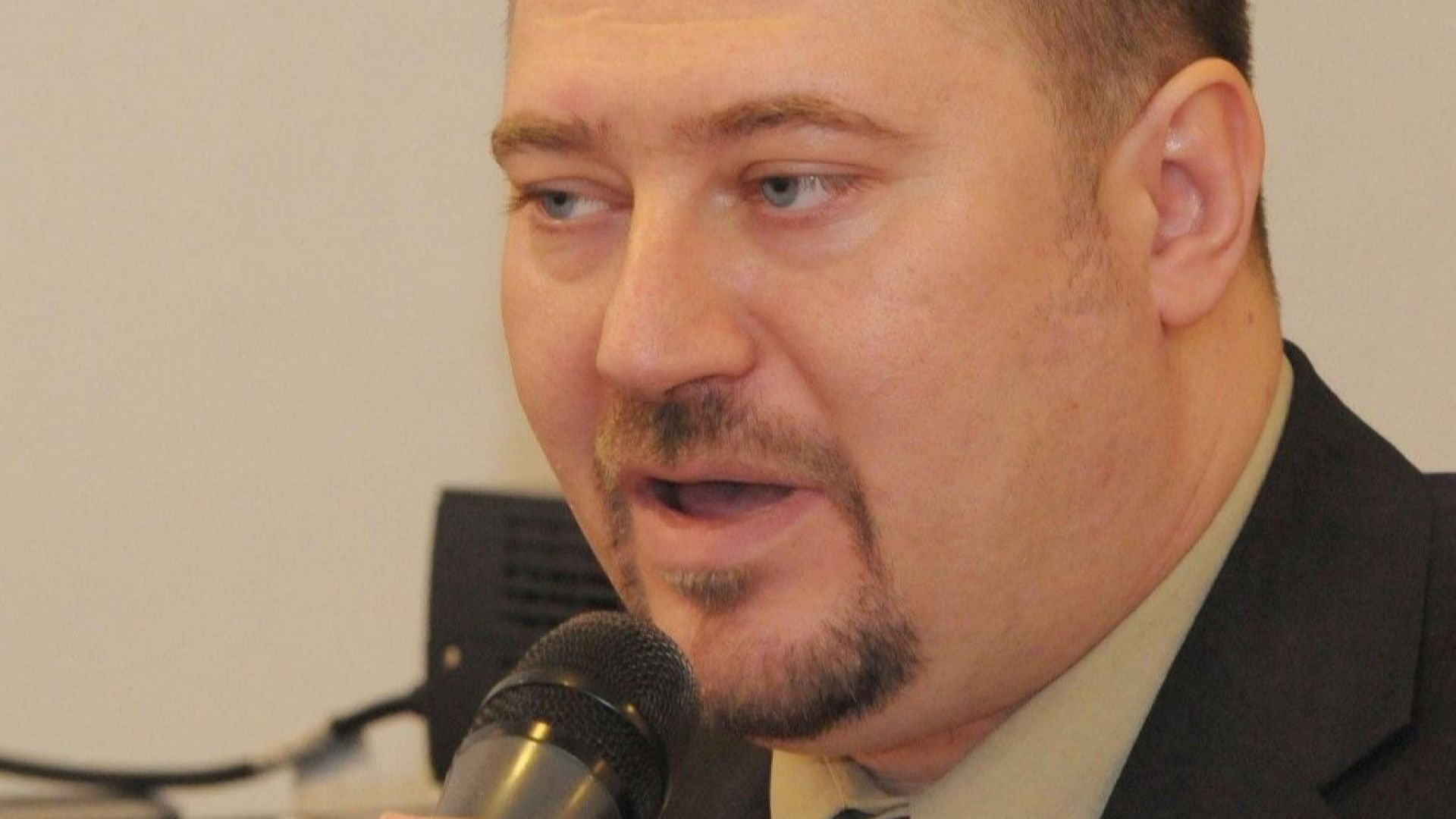 Председателят на ДАБЧ Петър Харалампиев главният секретар Красимир Томов и