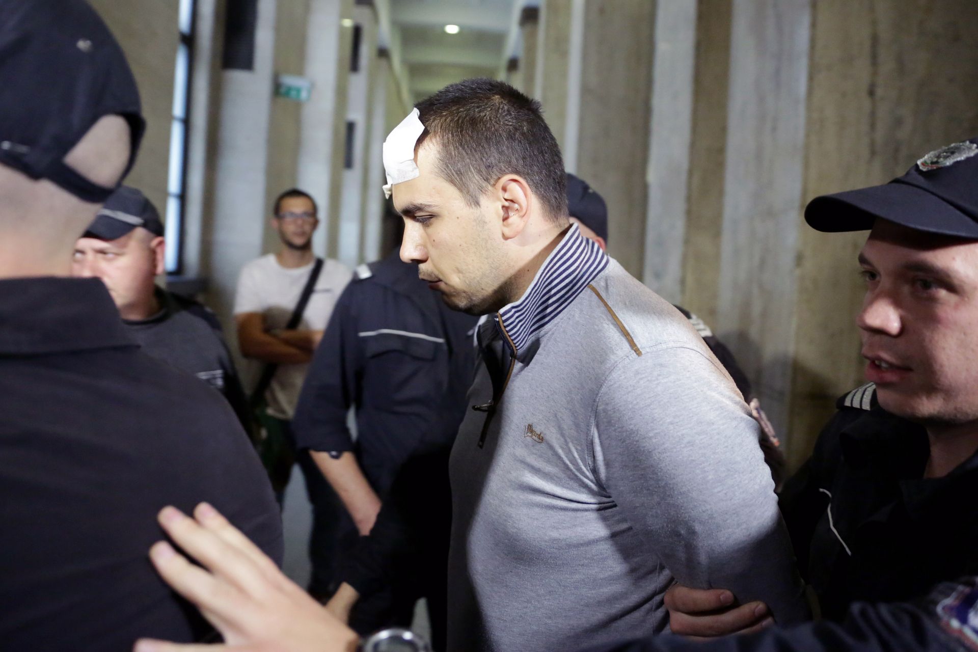 26-годишният Викторио Александров запази пълно мълчание пред журналистите