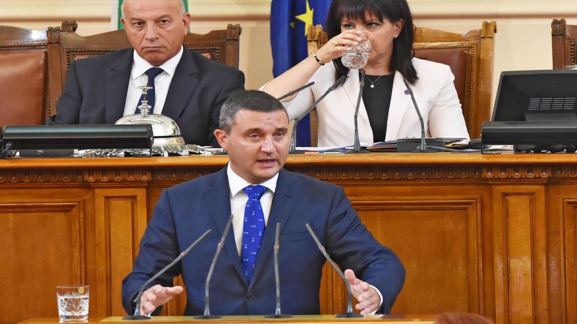 Проектобюджет 2019 беше приет от комисиите по бюджет и финанси