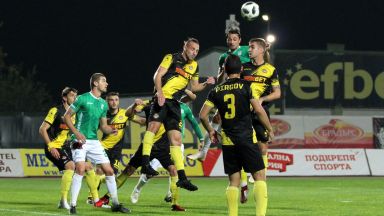 Ботев се разправи с Берое в Пловдив
