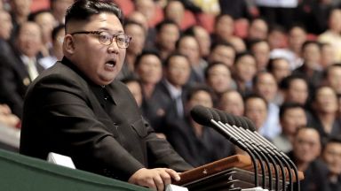  Бегълци от режима: Ким Чен Ун е претърпял сърдечна интервенция 