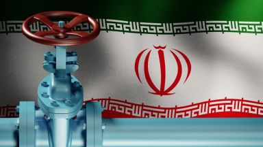 САЩ правят отстъпки за осем държави от санкциите срещу Иран
