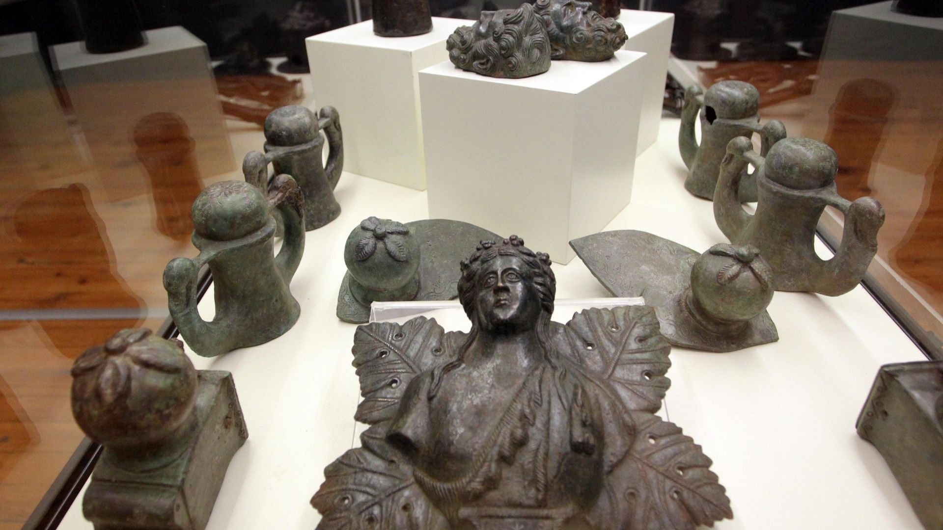 Изложбата Спасени съкровища на България ще бъде открита тази вечер