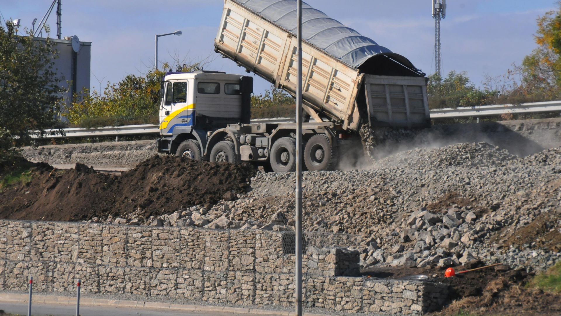 Започва изграждането на кръгово кръстовище при село Труд Инвестицията е