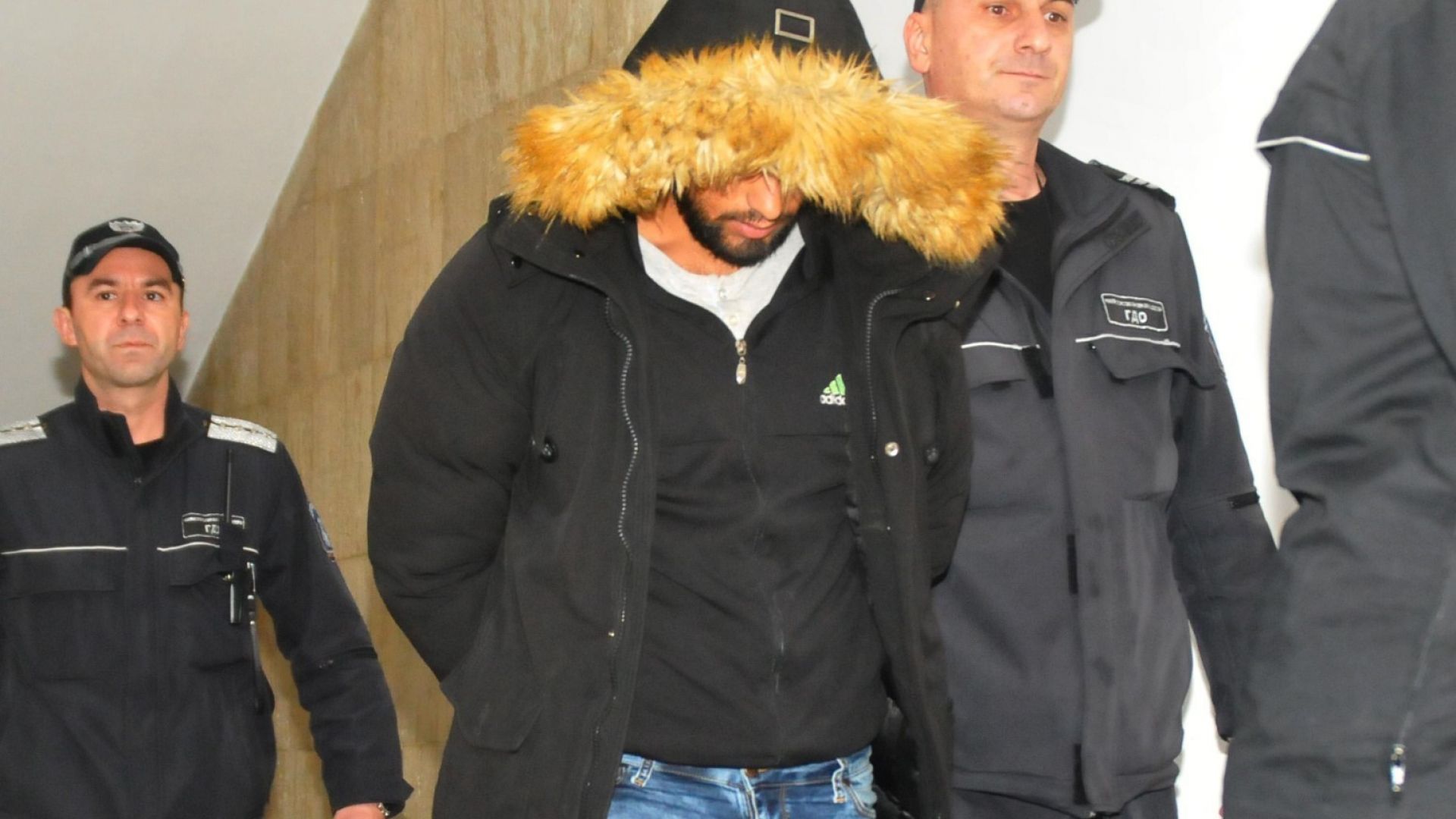 Окръжният съд в Бургас остави в ареста 18 годишния Александър Димов