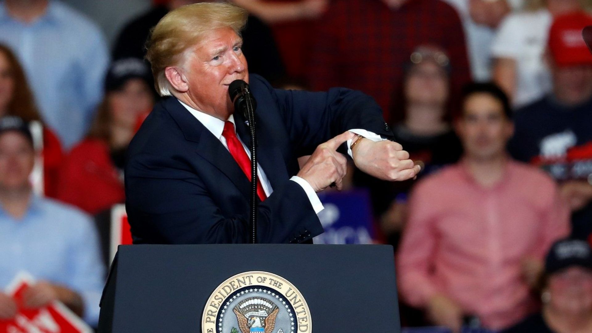 Американският президент Доналд Тръмп нарече огромен успех резултатите от произведените