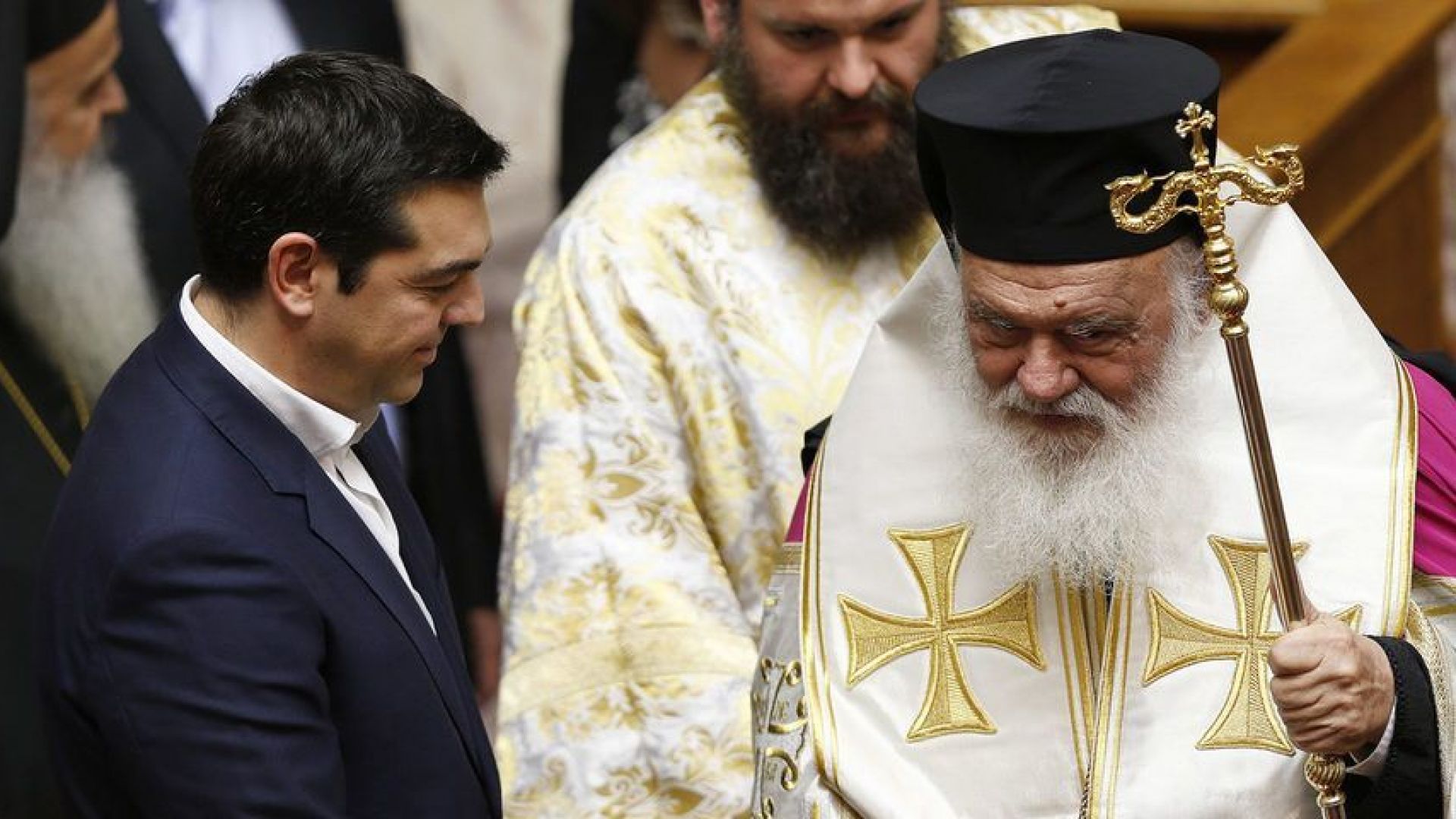 Гърция и влиятелната Гръцка православна църква постигнаха вчера предварително споразумение