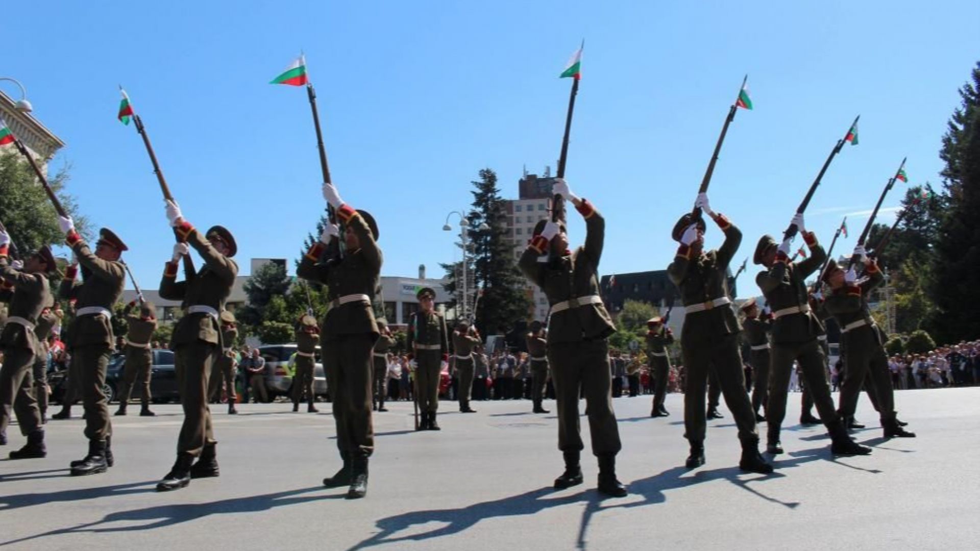 С военен ритуал и факелна стража ще бъде отбелязана 133 та