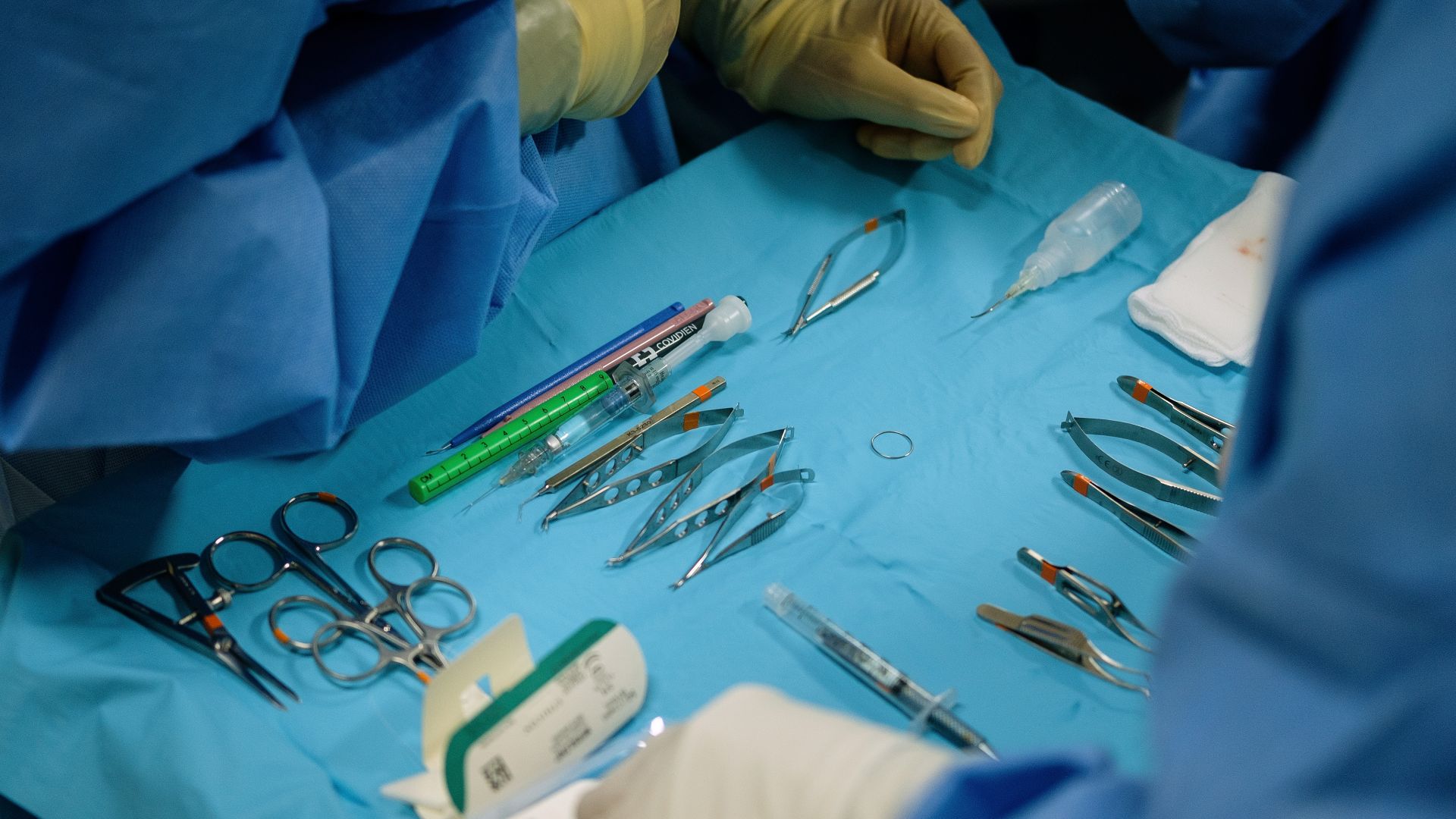 Хирурзи от ВМА извадиха 18-килограмов тумор от корема на жена