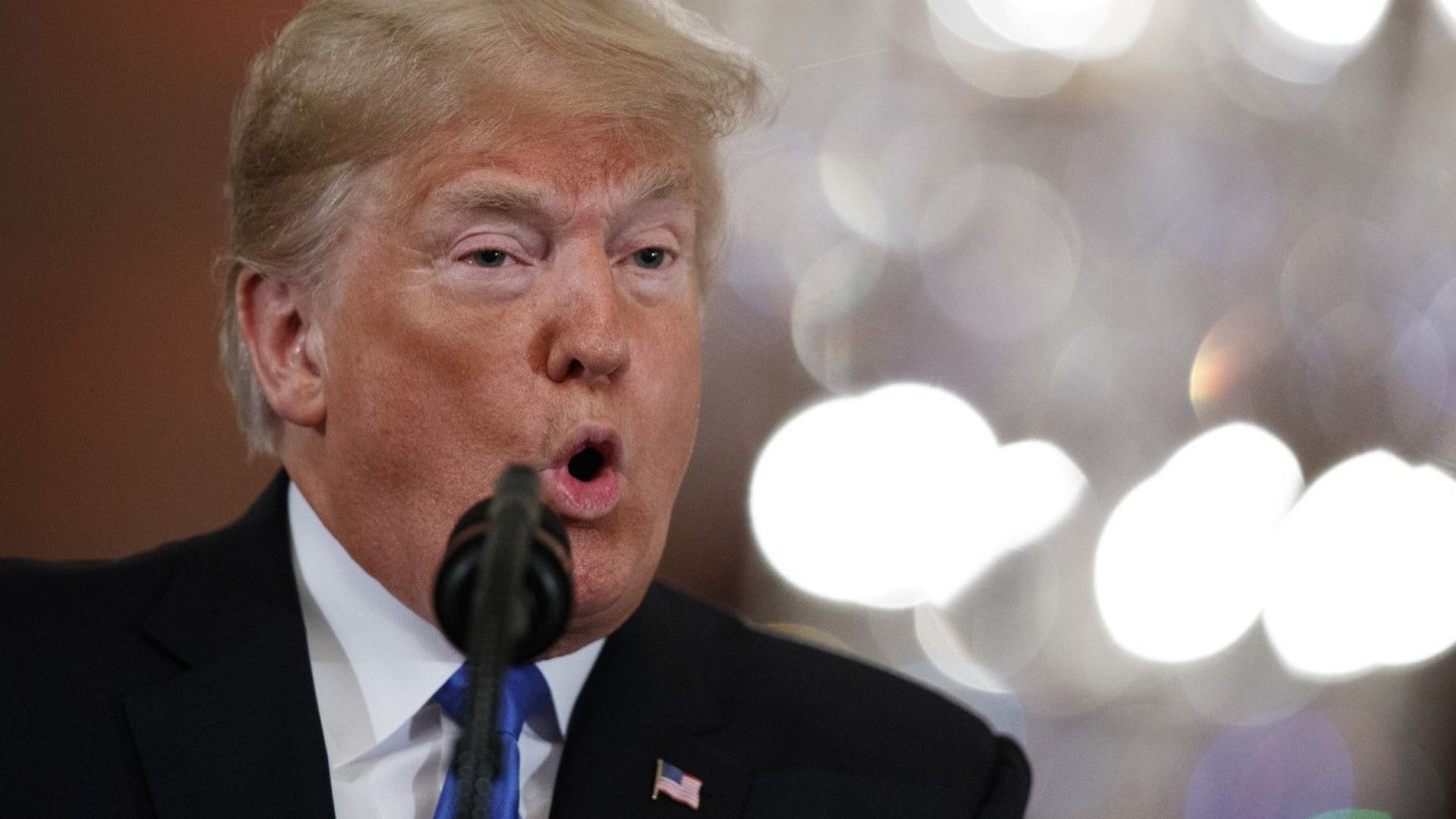 Тръмп обяви че уволнява министъра на правосъдието главниян прокурор Джеф