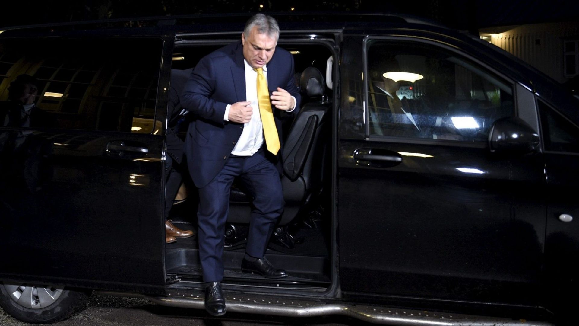 Най голямото политическо обединение в ЕС Европейската народна партия ЕНП предупреди