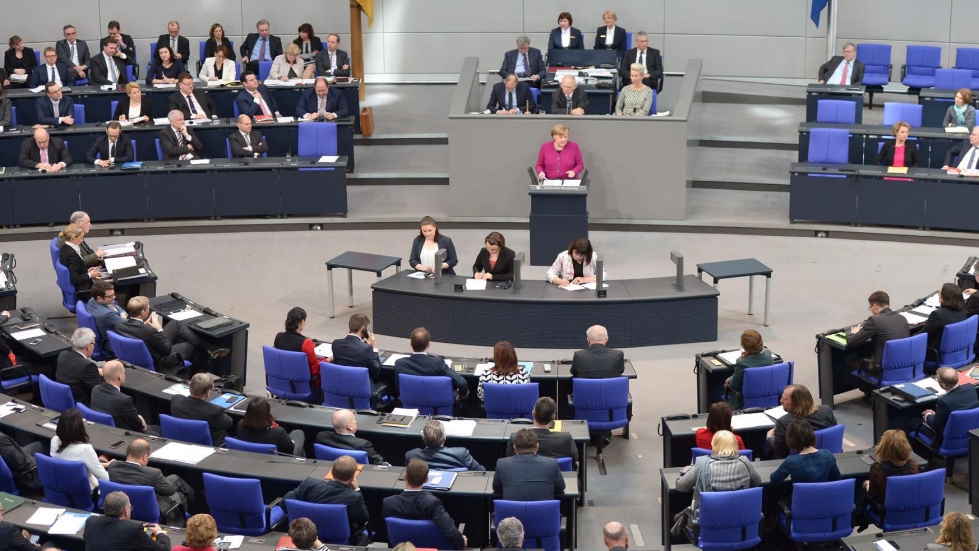 Германският Бундестаг ще дебатира днес Глобалният пакт за миграцията на