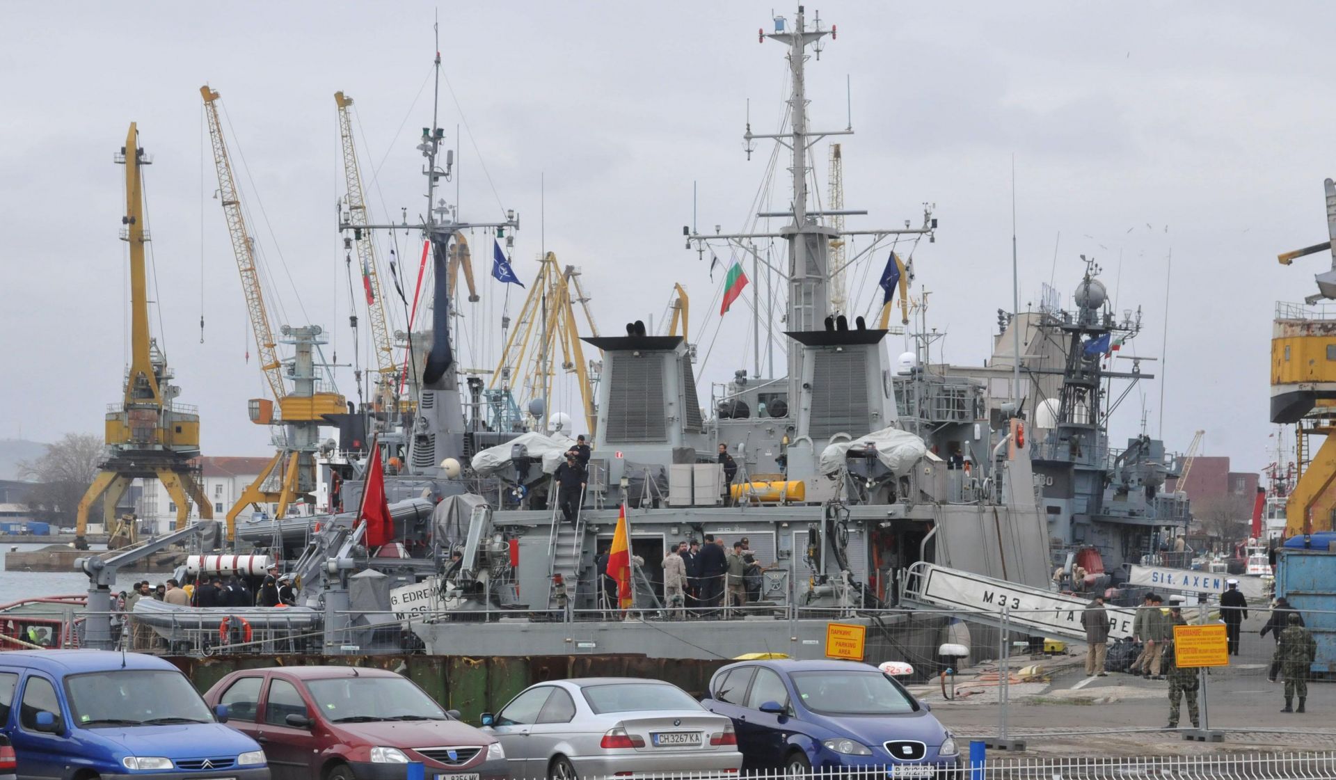На 10 ноември част от корабите може да бъдат разгледи в Бургас