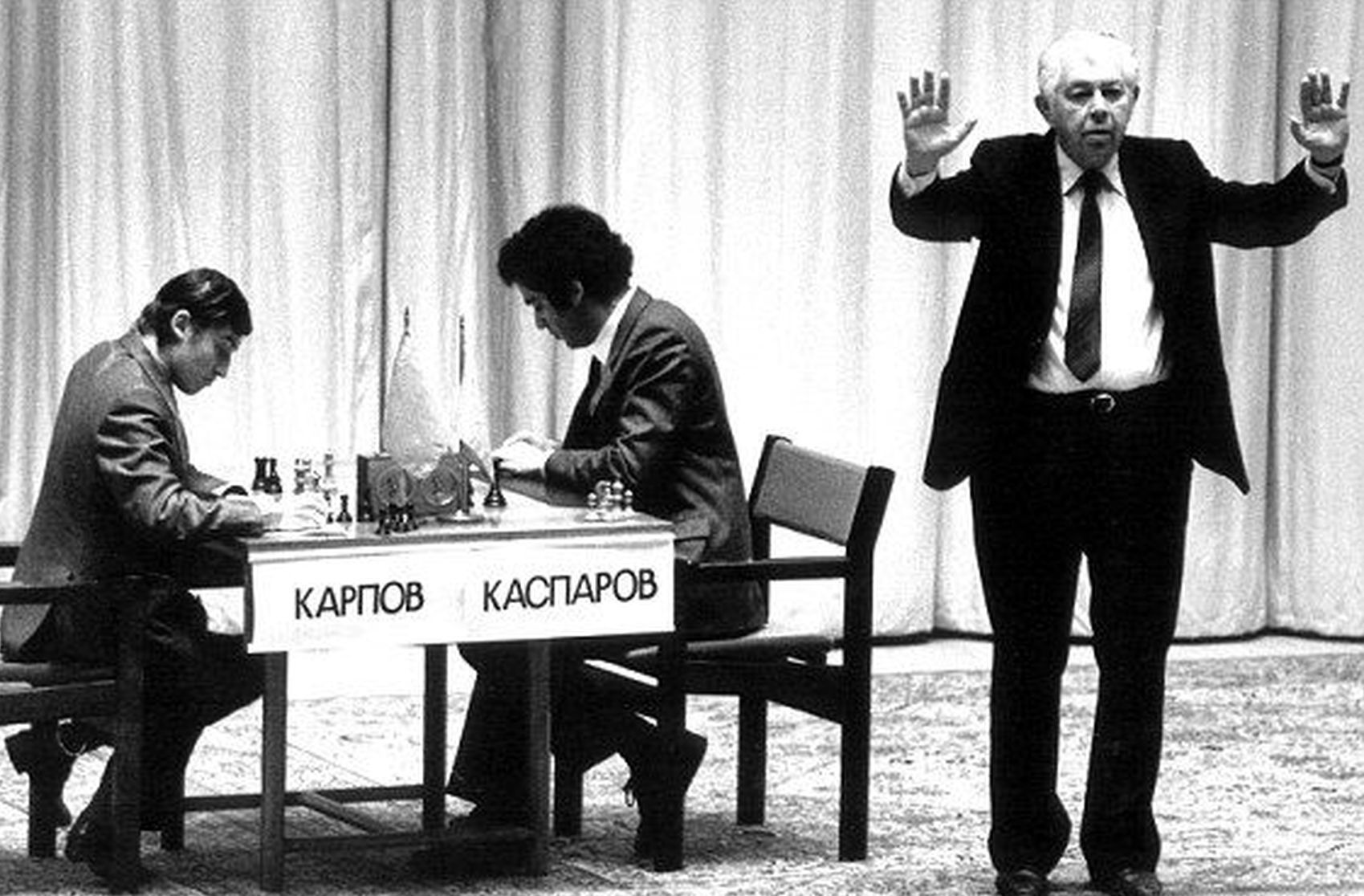 Великите мачове Карпов-Каспаров от 80-те приковаха вниманието на света.