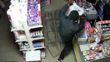 Ограбиха магазин в Плевен за 47 секунди (видео)