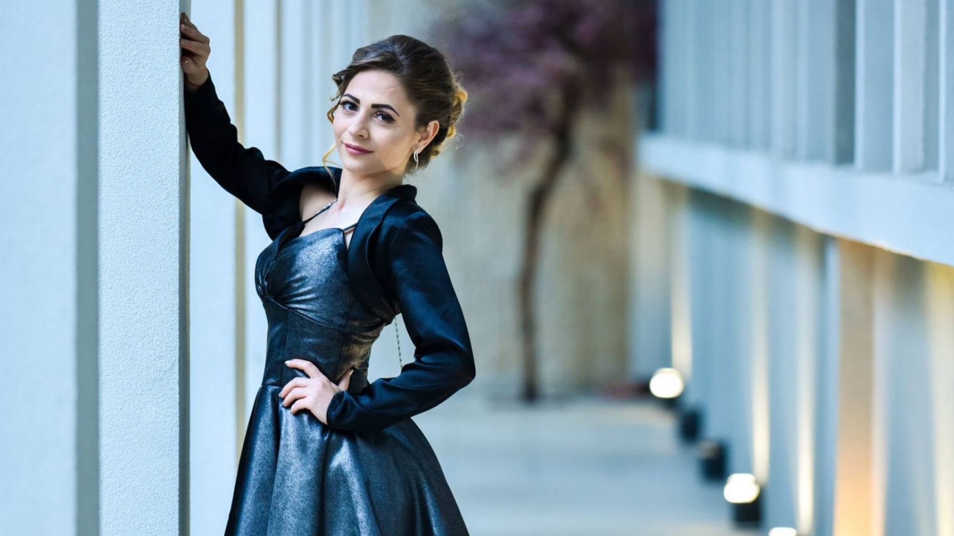 Поля Шумкова е първото дете у нас на което поставят