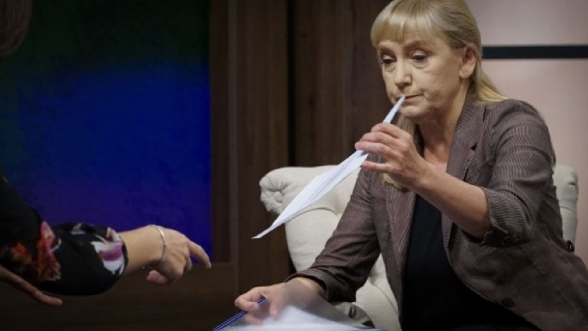 Депутатът от БСП Елена Йончева заяви че се е сдобила