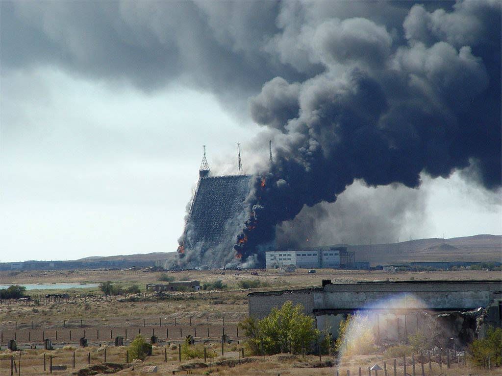 Пожарът на радарната станция в Казахстан