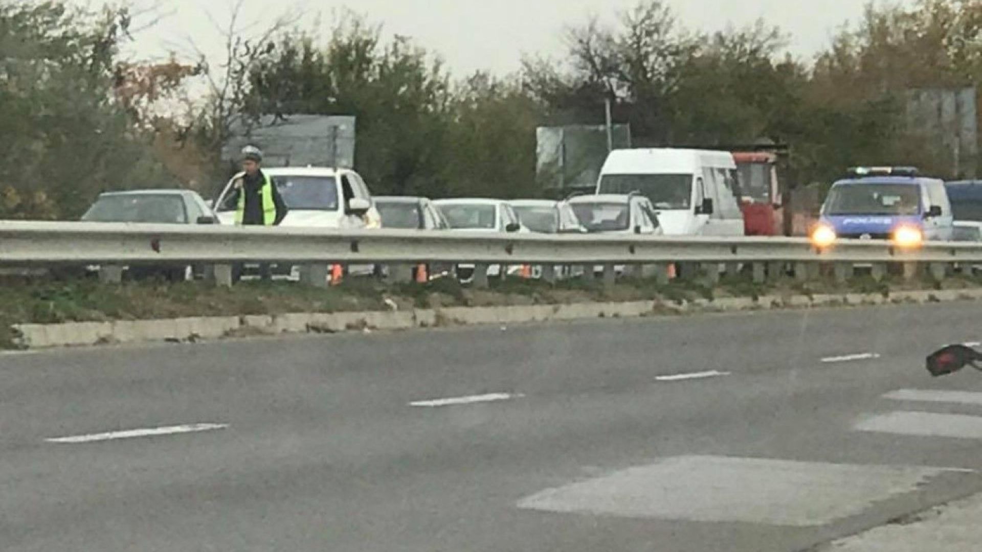 Един човек загина а друг е ранен при катастрофа край