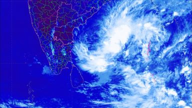 Сезонът на тропическите циклони в Южното полукълбо стартира необичайно