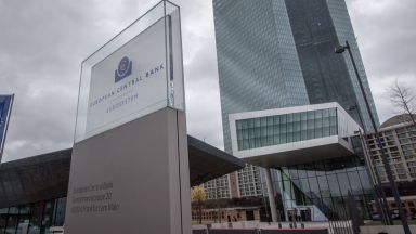 Жилищни балони, разтегнати стойности на крипто активи: предупрежденията на ЕЦБ