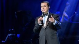 VIP съзвездие аплодира мегаспектакъла на Васил Петров "Синатра: Вегас" 2