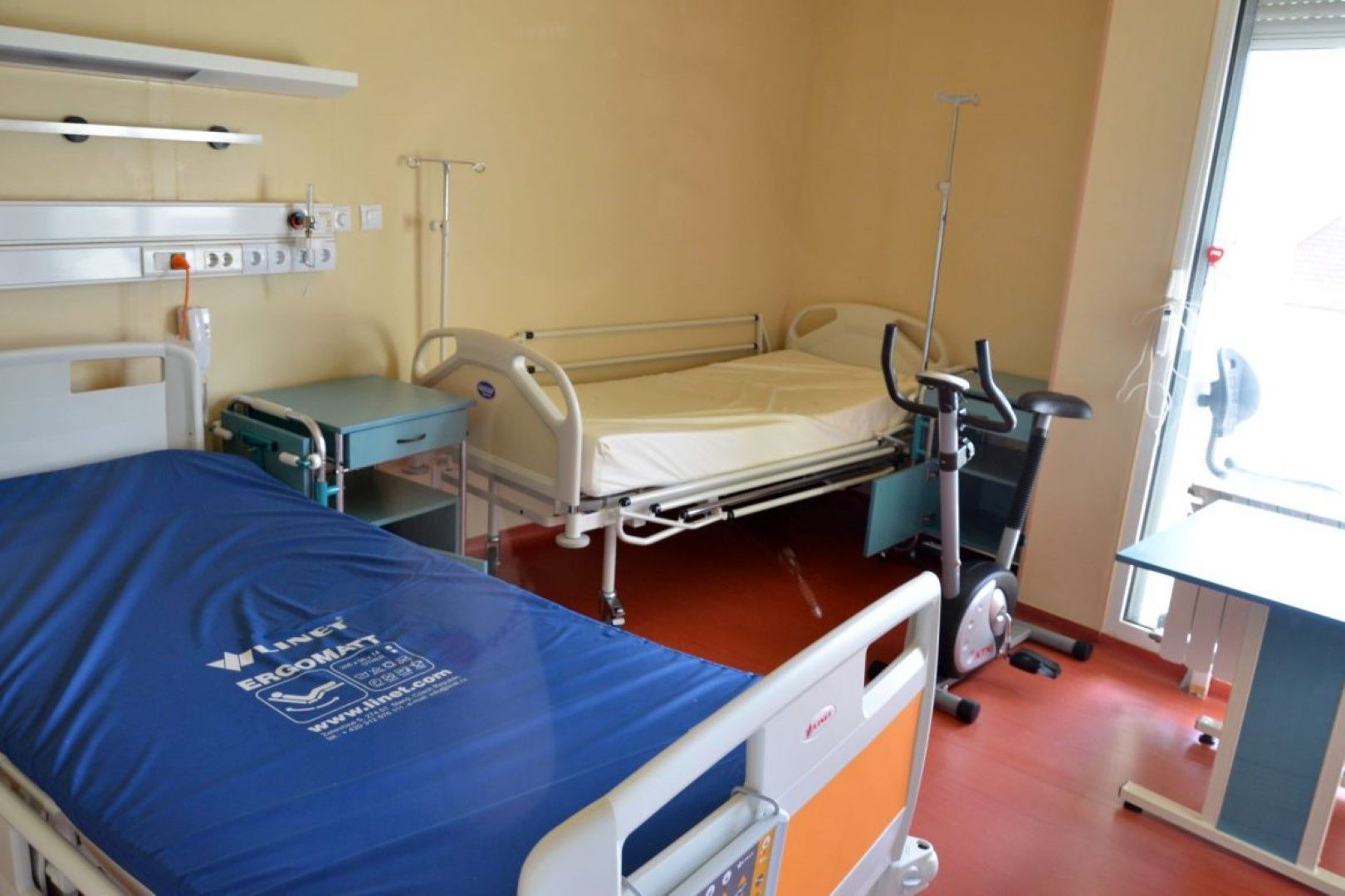 Близки на починали пациенти твърдят, че хигиената в болницата е лоша