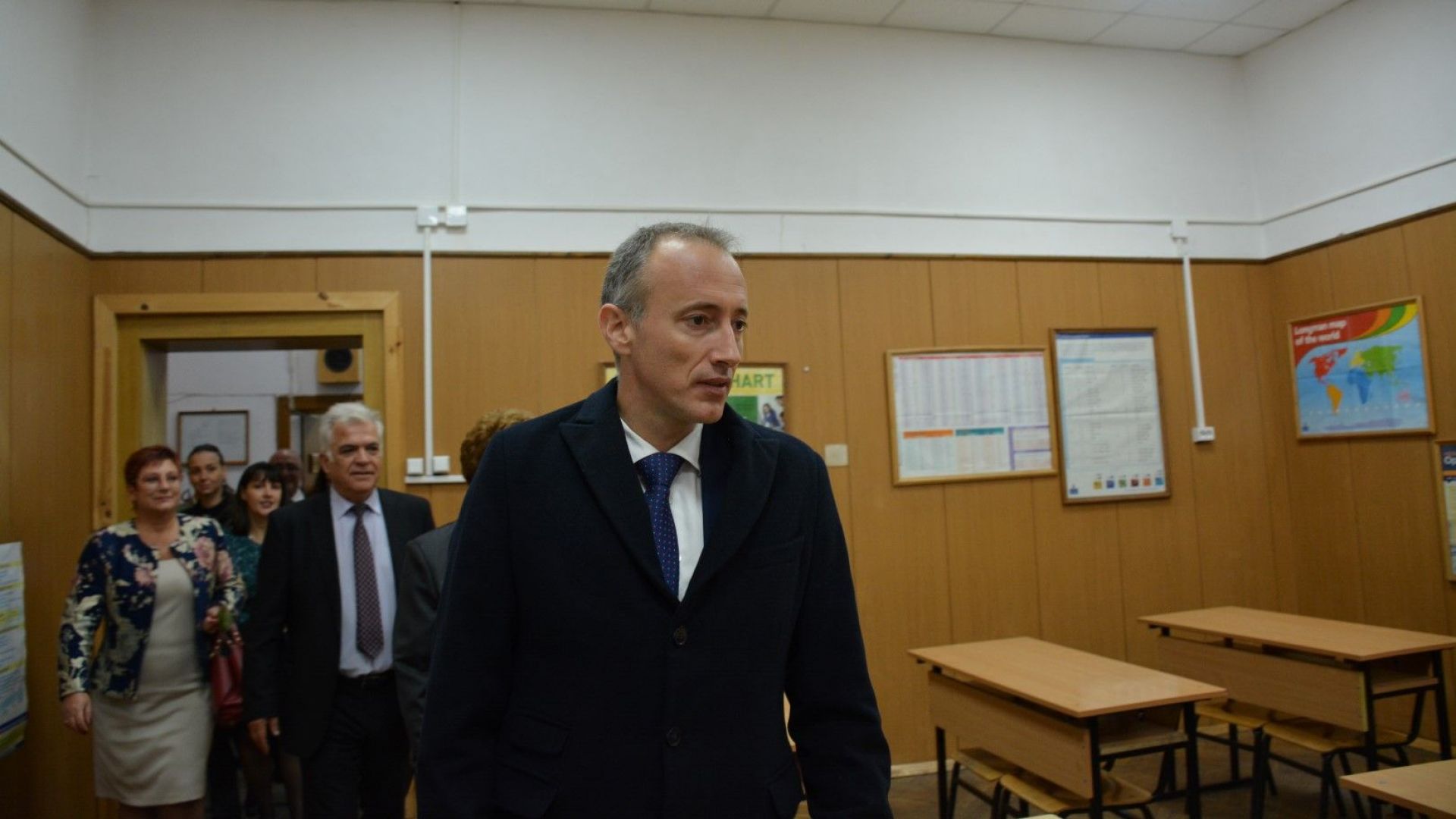 Министърът на образованието и науката Красимир Вълчев назначи проф. д-р