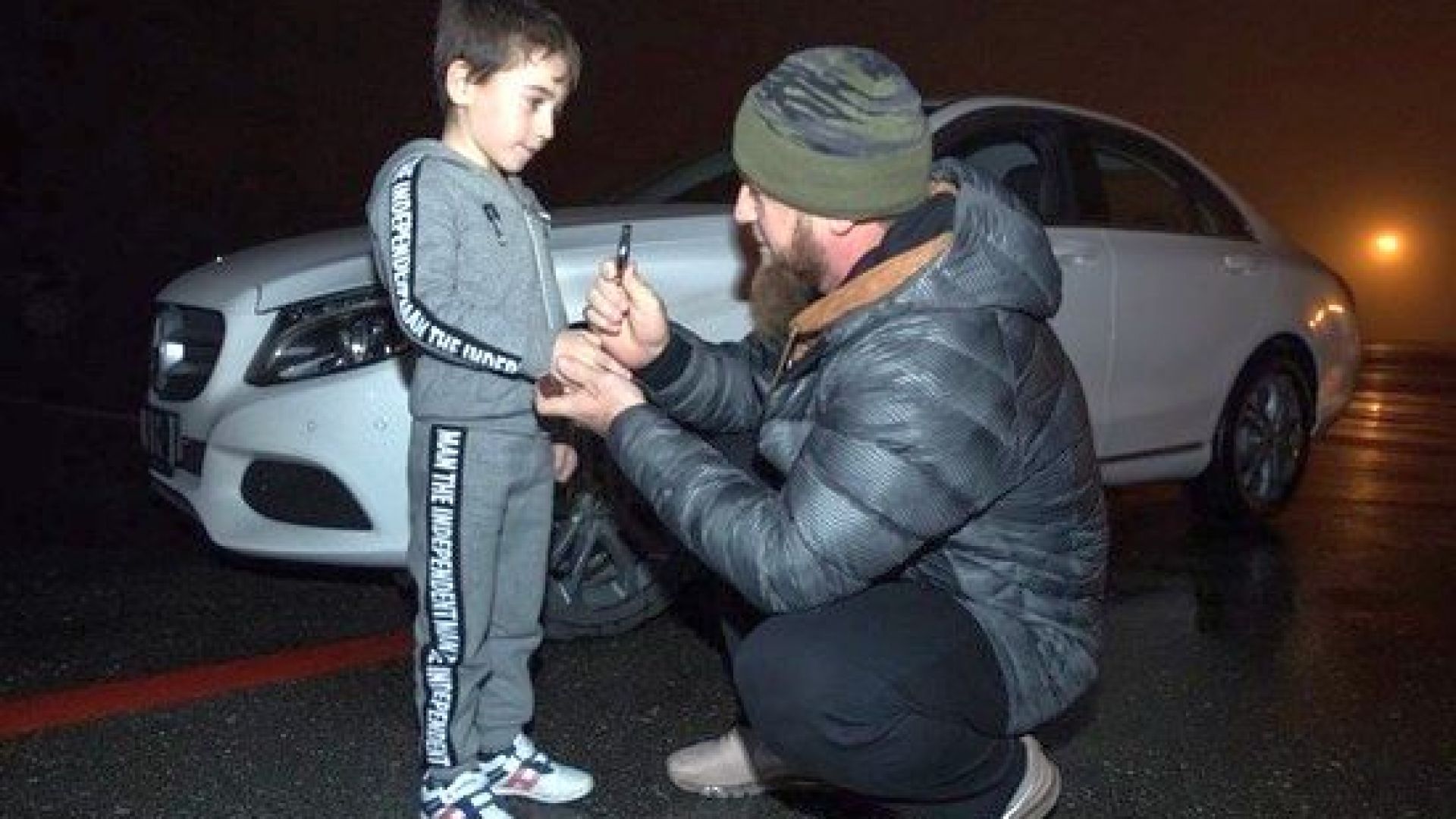 Чеченският президент Рамзан Кадиров подари бял Мерцедес на 5 годишния Рахим