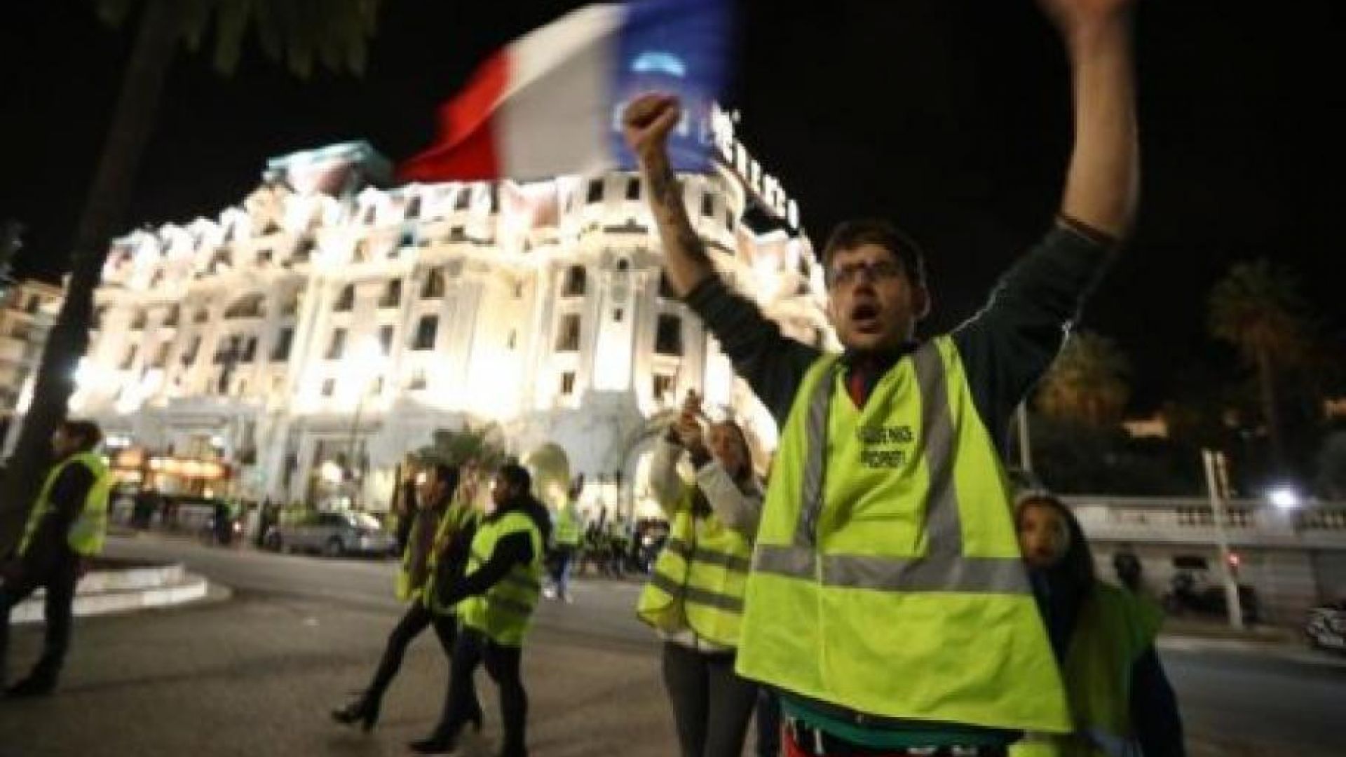 Айфеловата кула ще бъде затворена за посетители в събота във