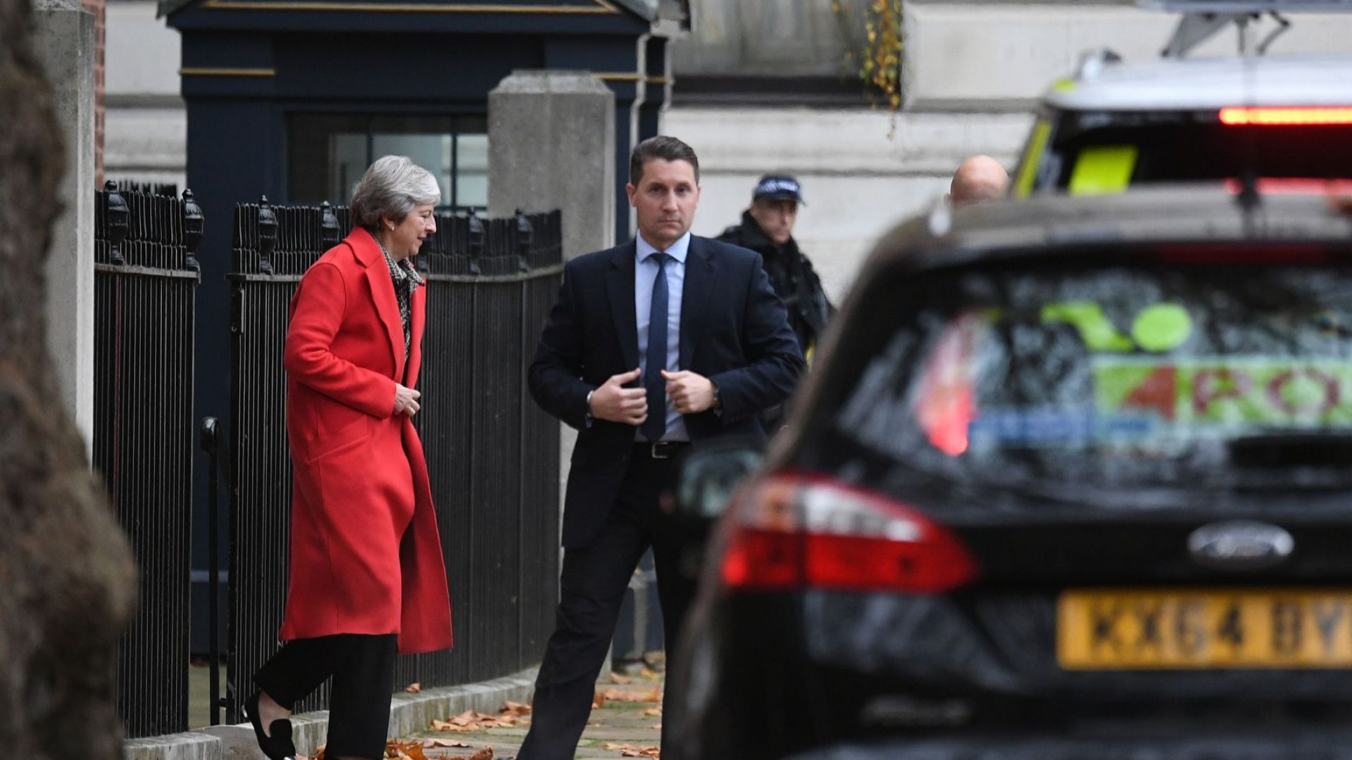 Вчера британският премиер Тереза Мей е провела извънреден телефонен разговор
