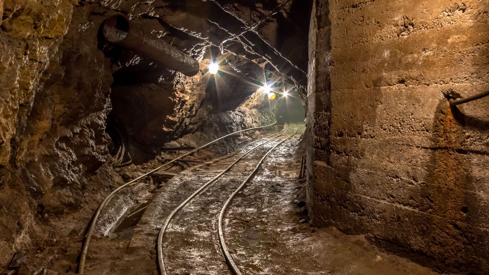 Двама пострадаха при опит за взривяване в рудник "Крушев дол"