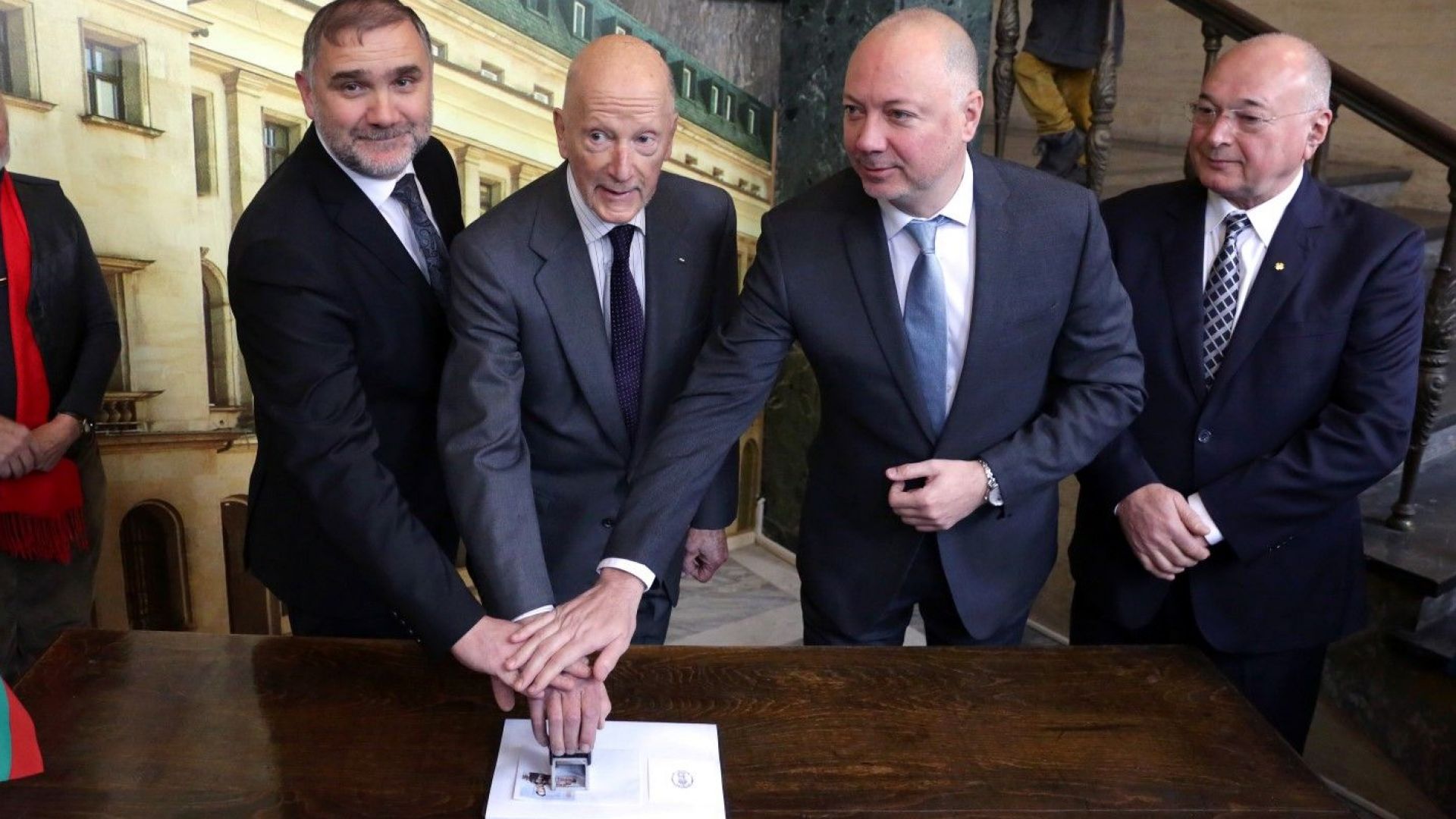 Предсрочните избори са съвсем нормална практика Сега се прибрах от