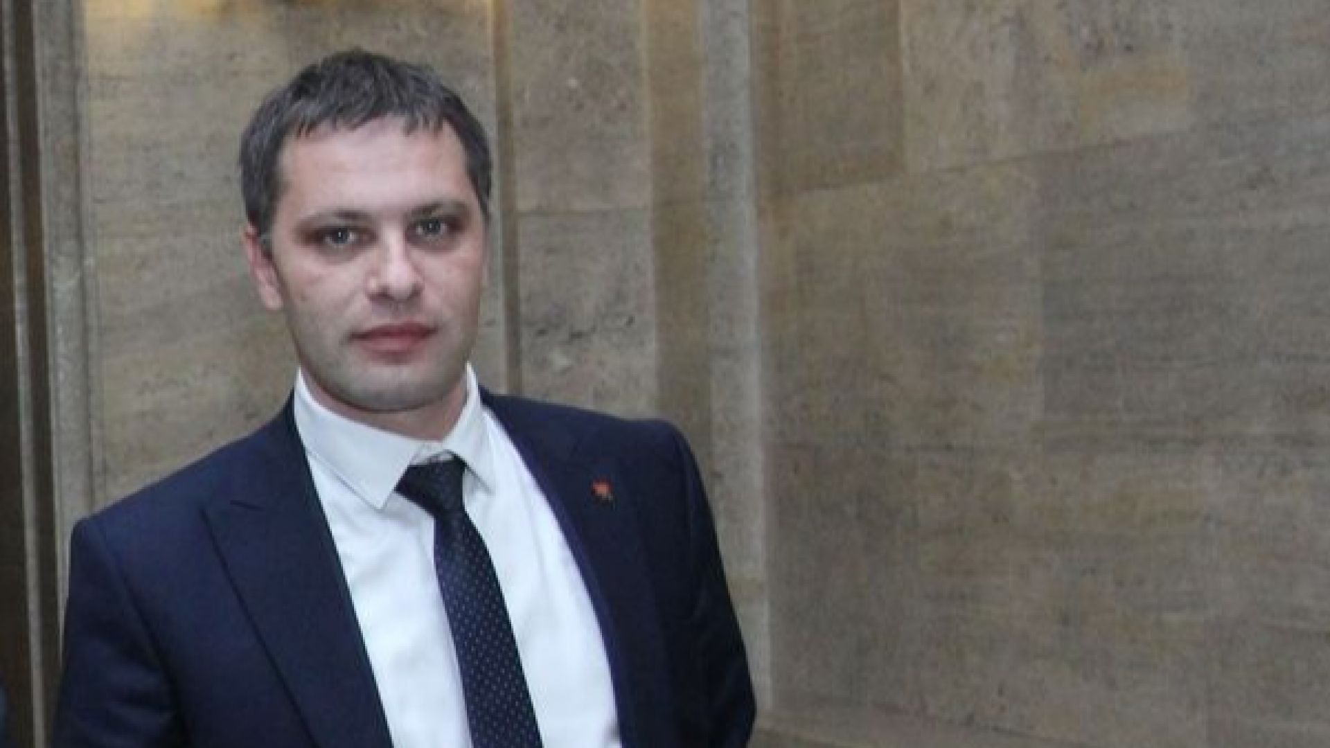 В малката коалиция през последната година и половина активно си